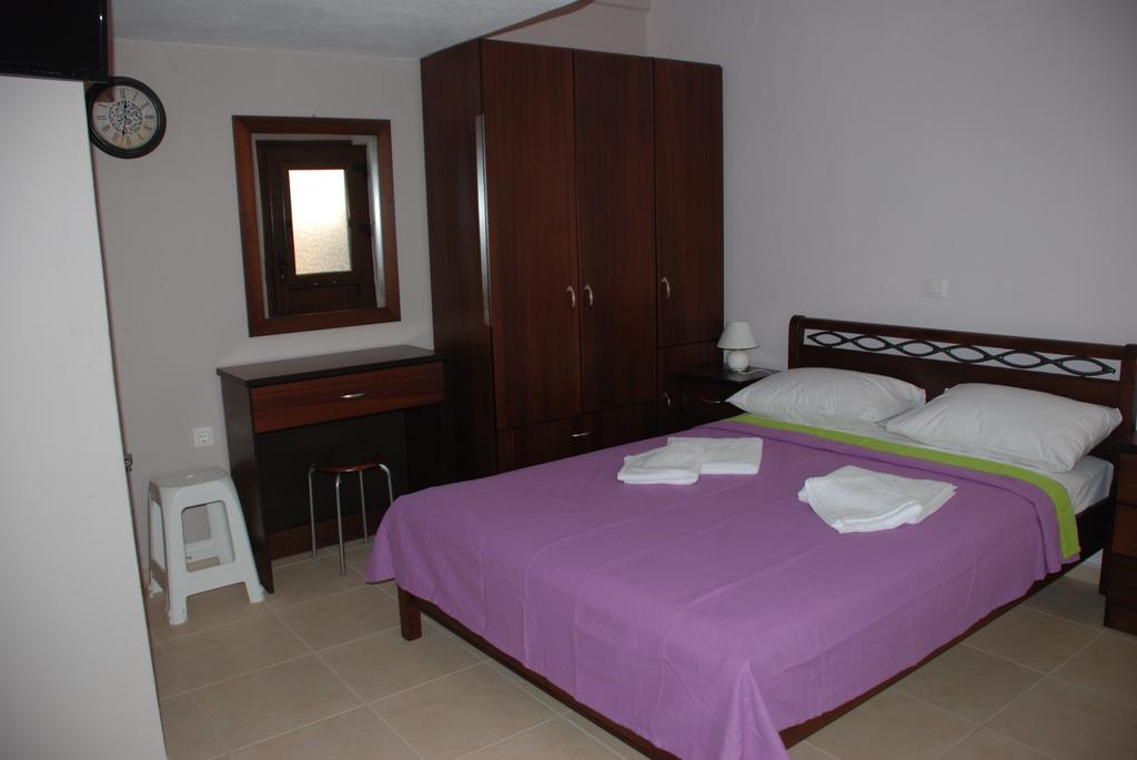 נאה רודה Marianna Apartments חדר תמונה